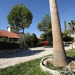 Villa Alonia