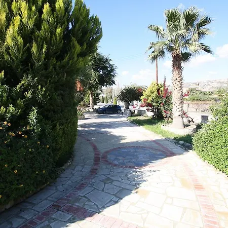 Alonia Villas